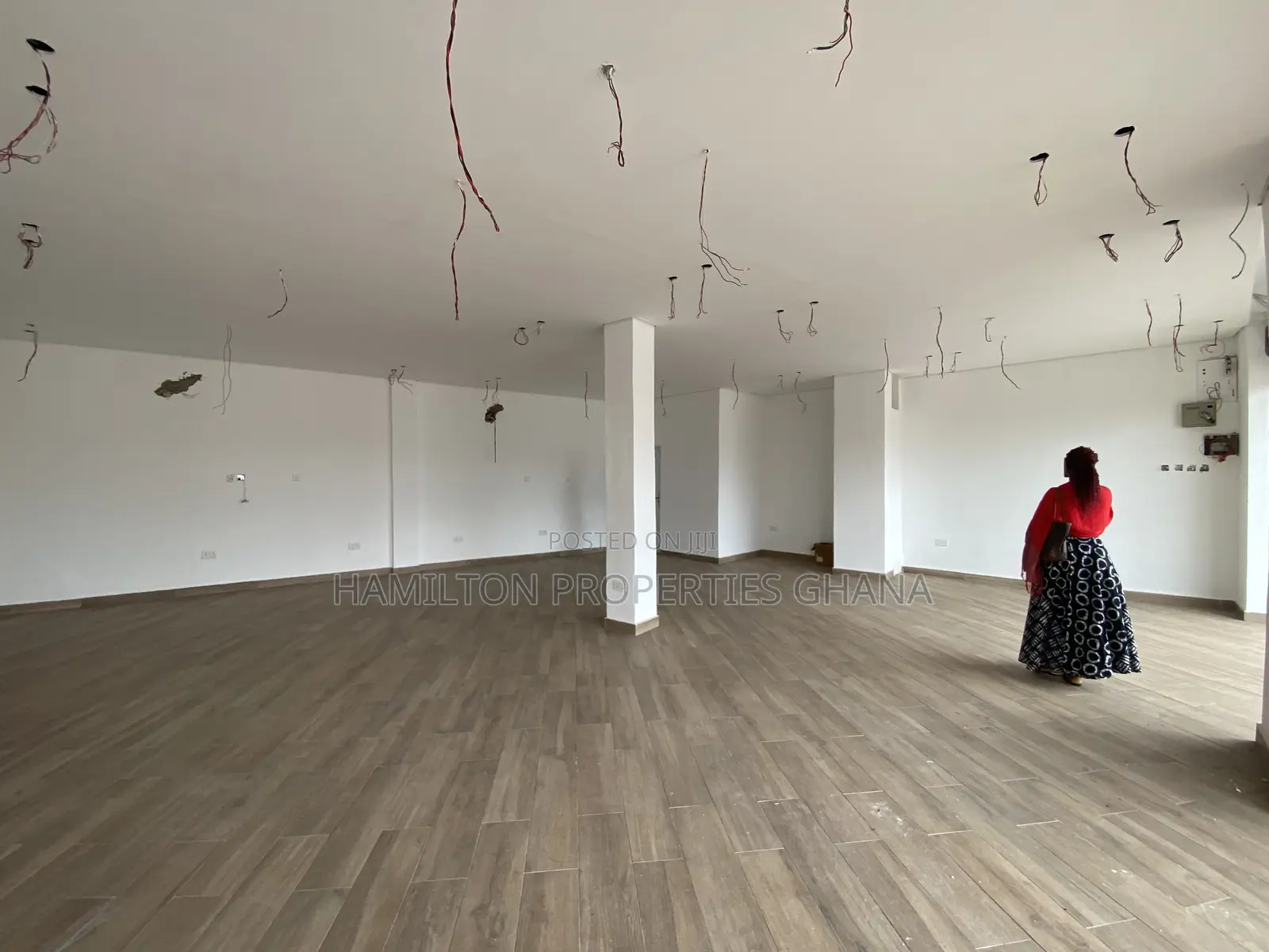 Double Shop for Rent Adjiringanor