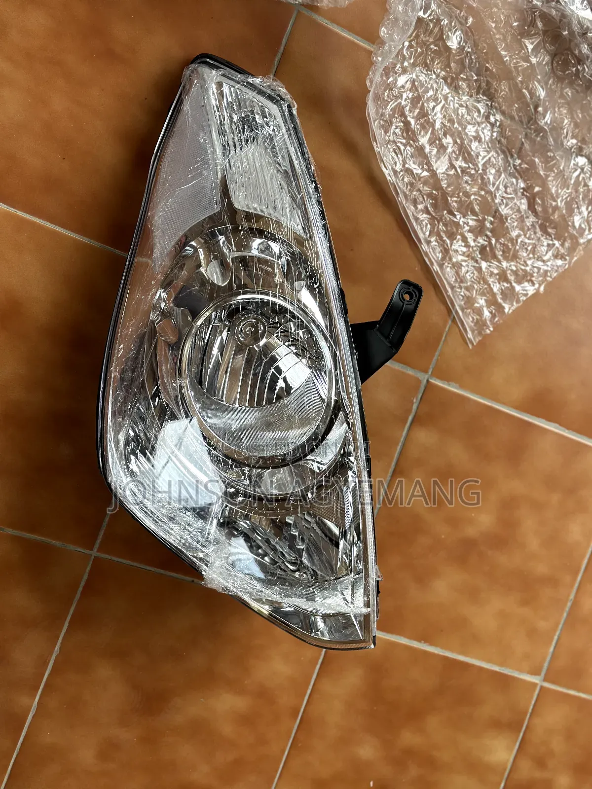 Hyundai H-1 Headlights