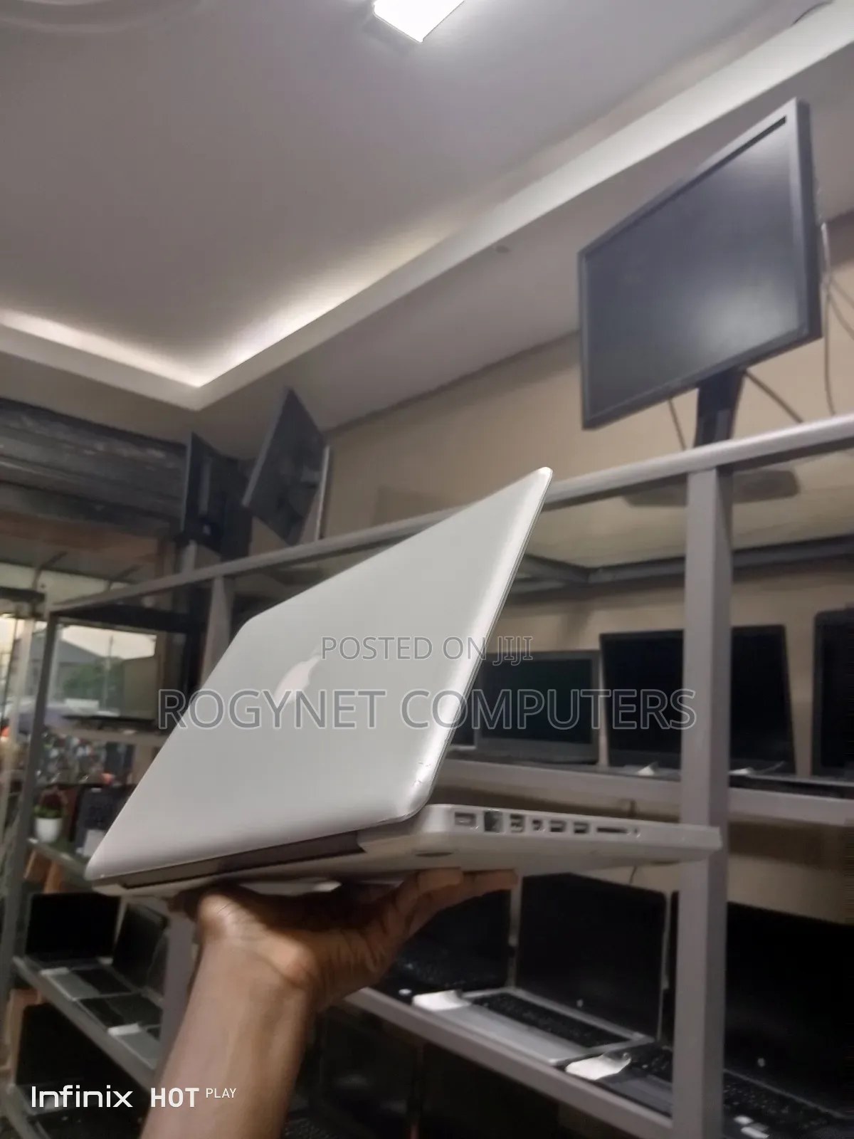 Laptop Apple MacBook 2012 8GB Intel Core i5 HDD 500GB