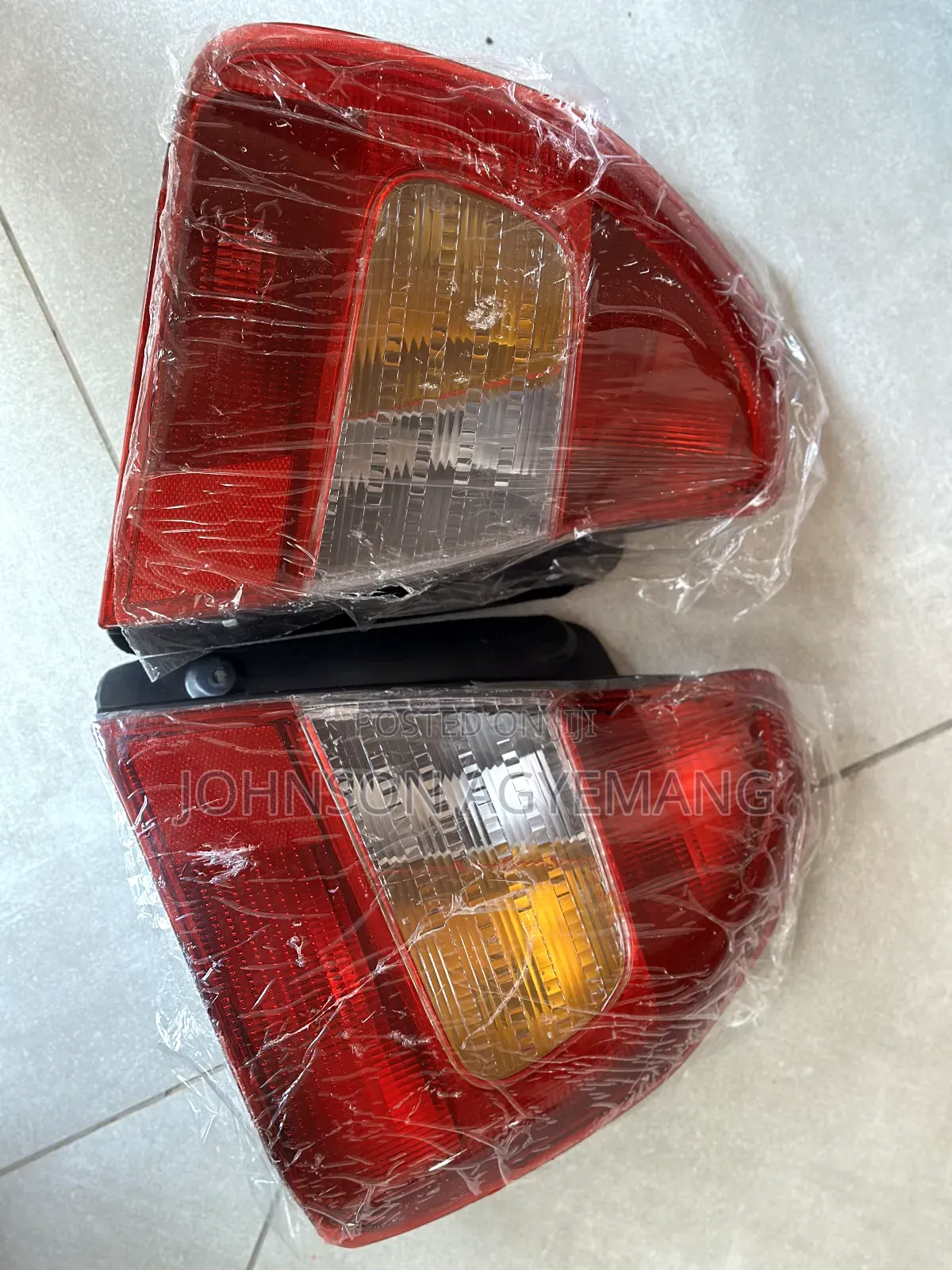 Hyundai Accent 2001 Taillight