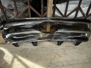 Highlander 2017-2019 Front Grill With Chrome