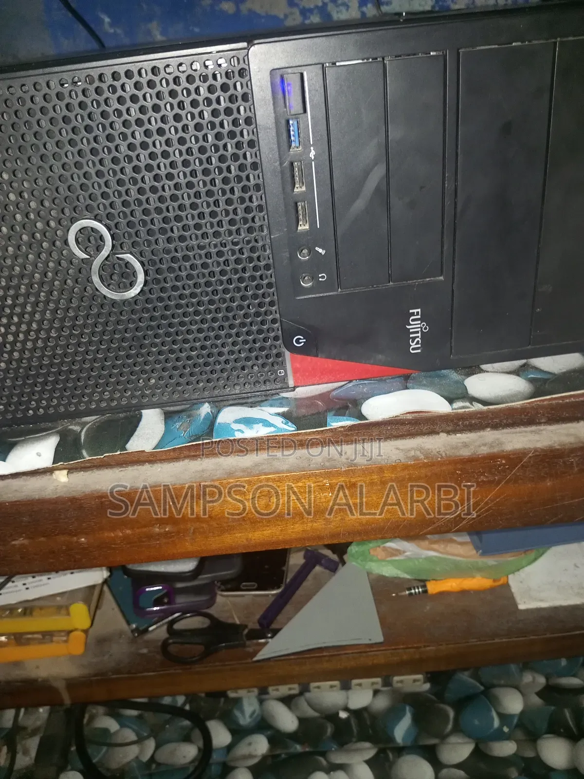 Desktop Computer Fujitsu Esprimo P758 8GB Intel Core I5 HDD+SSD 500GB