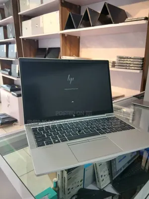 Laptop HP EliteBook 845 G7 16GB AMD Ryzen 5 SSD 256GB