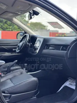 Mitsubishi Outlander 2.4 PHEV AWD 2017 Black