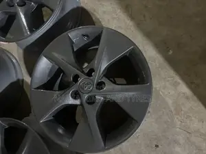 Toyota Camry Spider Rims