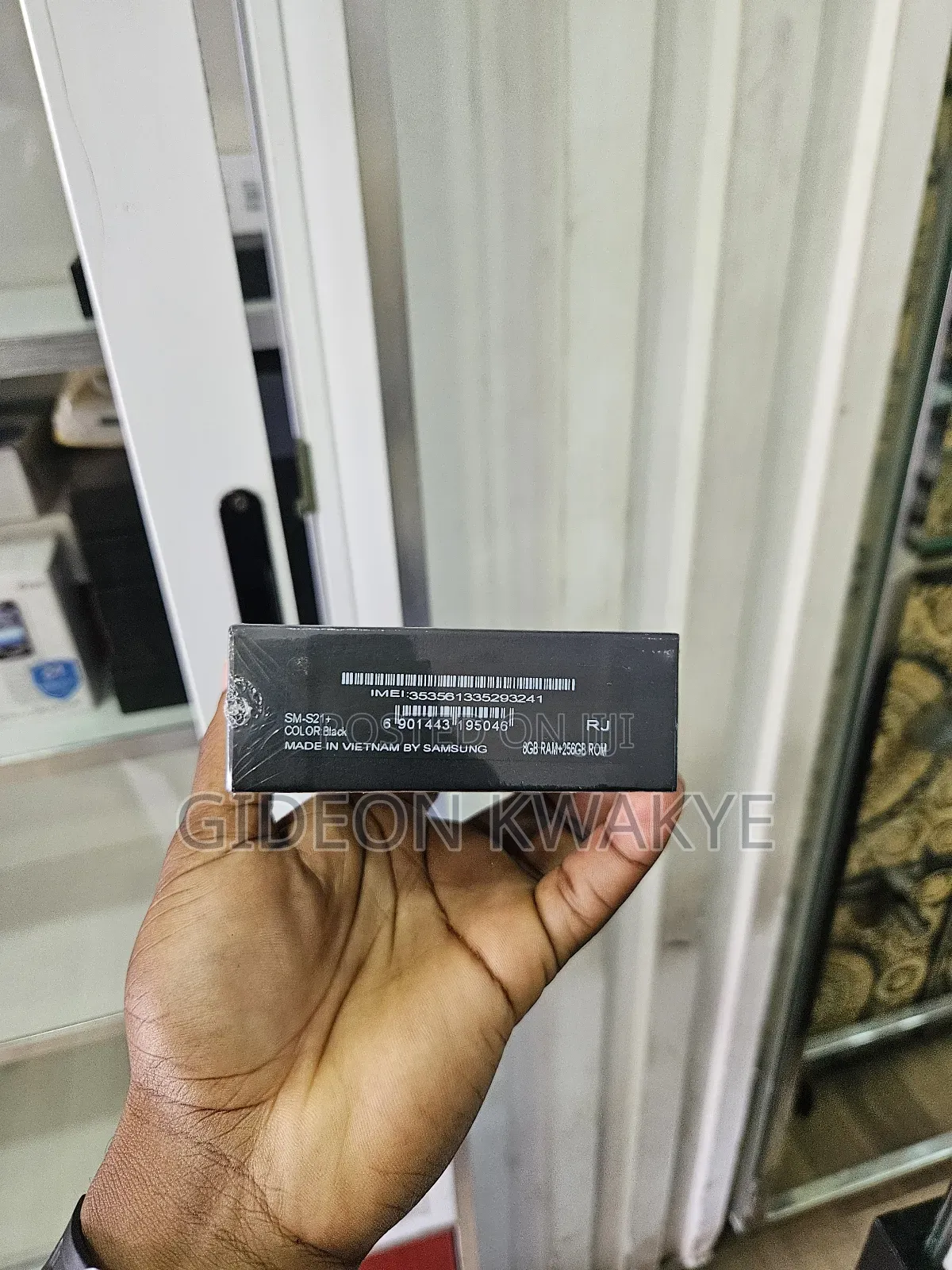 New Samsung Galaxy S21+ 5G 128 GB Black