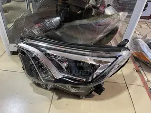Toyota Rav4 2016 -2018 Original Headlight Led Pair
