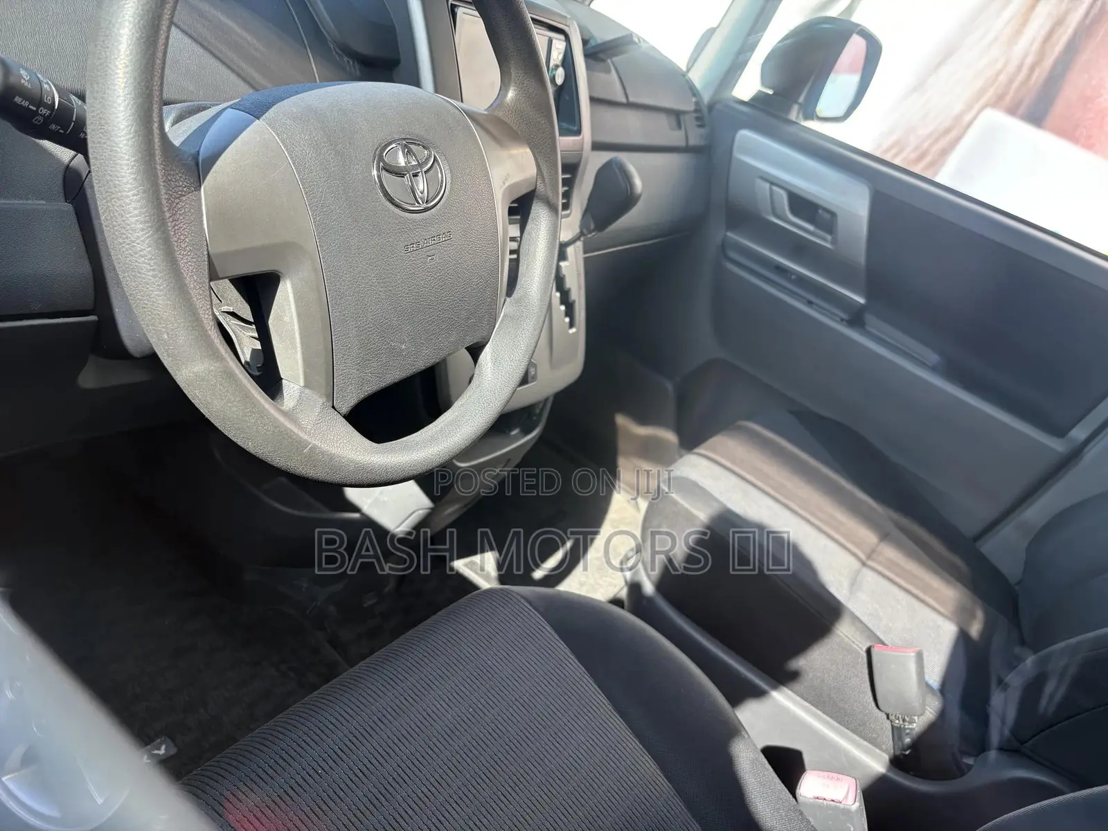 Toyota Voxy 2012 Black