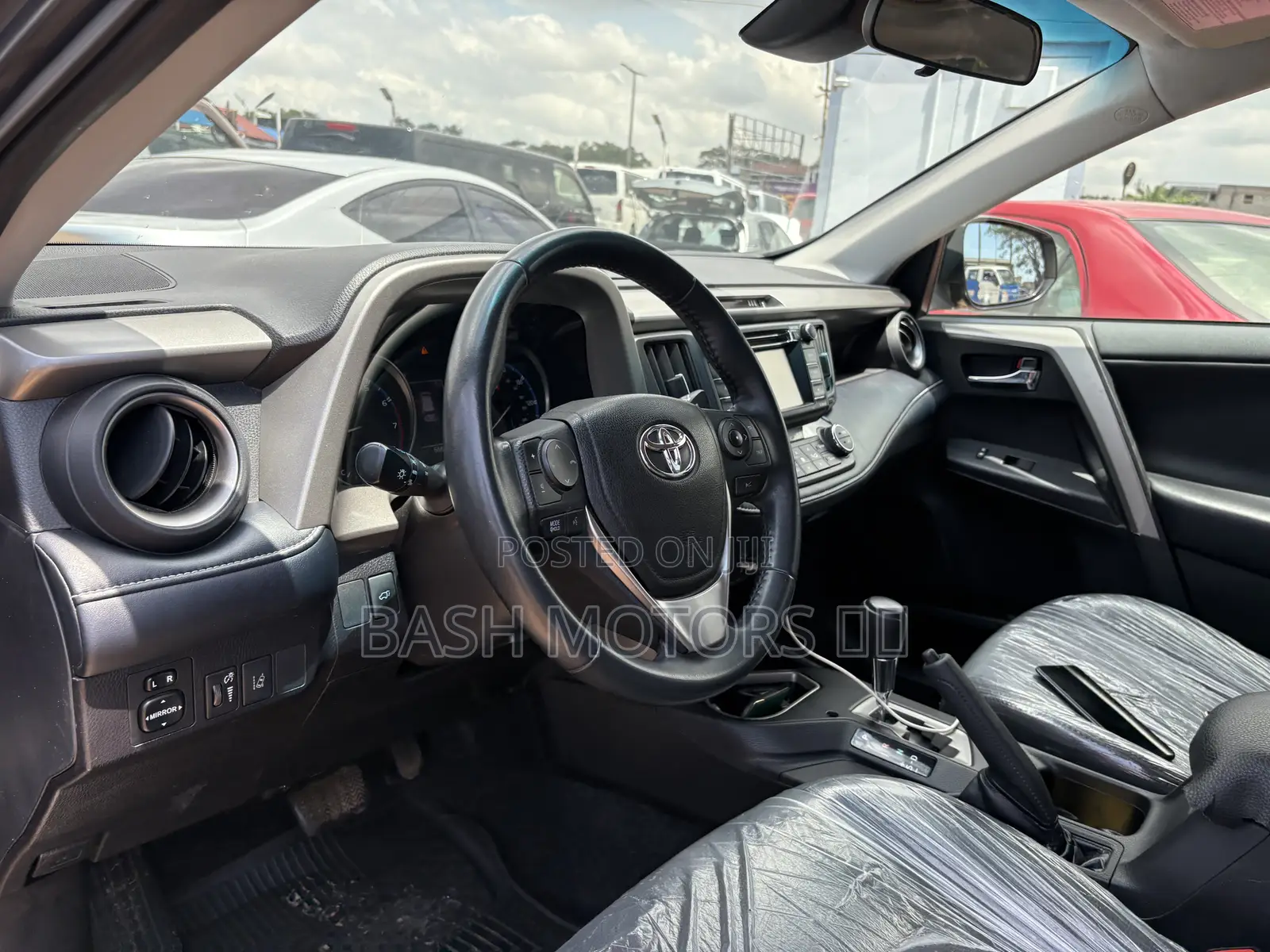 Toyota RAV4 Limited 4dr SUV (2.5L 4cyl 6A) 2018 Gray
