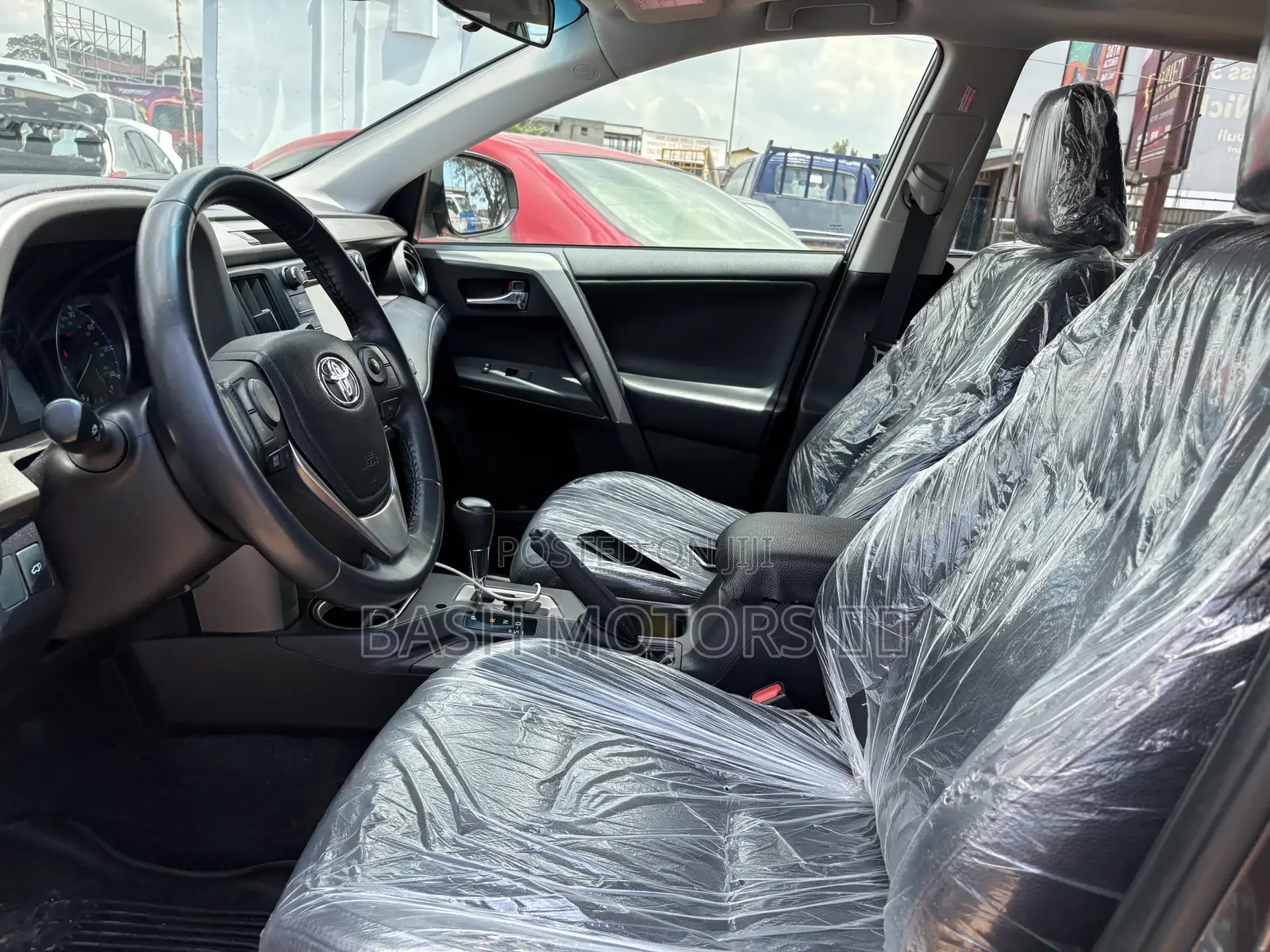 Toyota RAV4 Limited 4dr SUV (2.5L 4cyl 6A) 2018 Gray