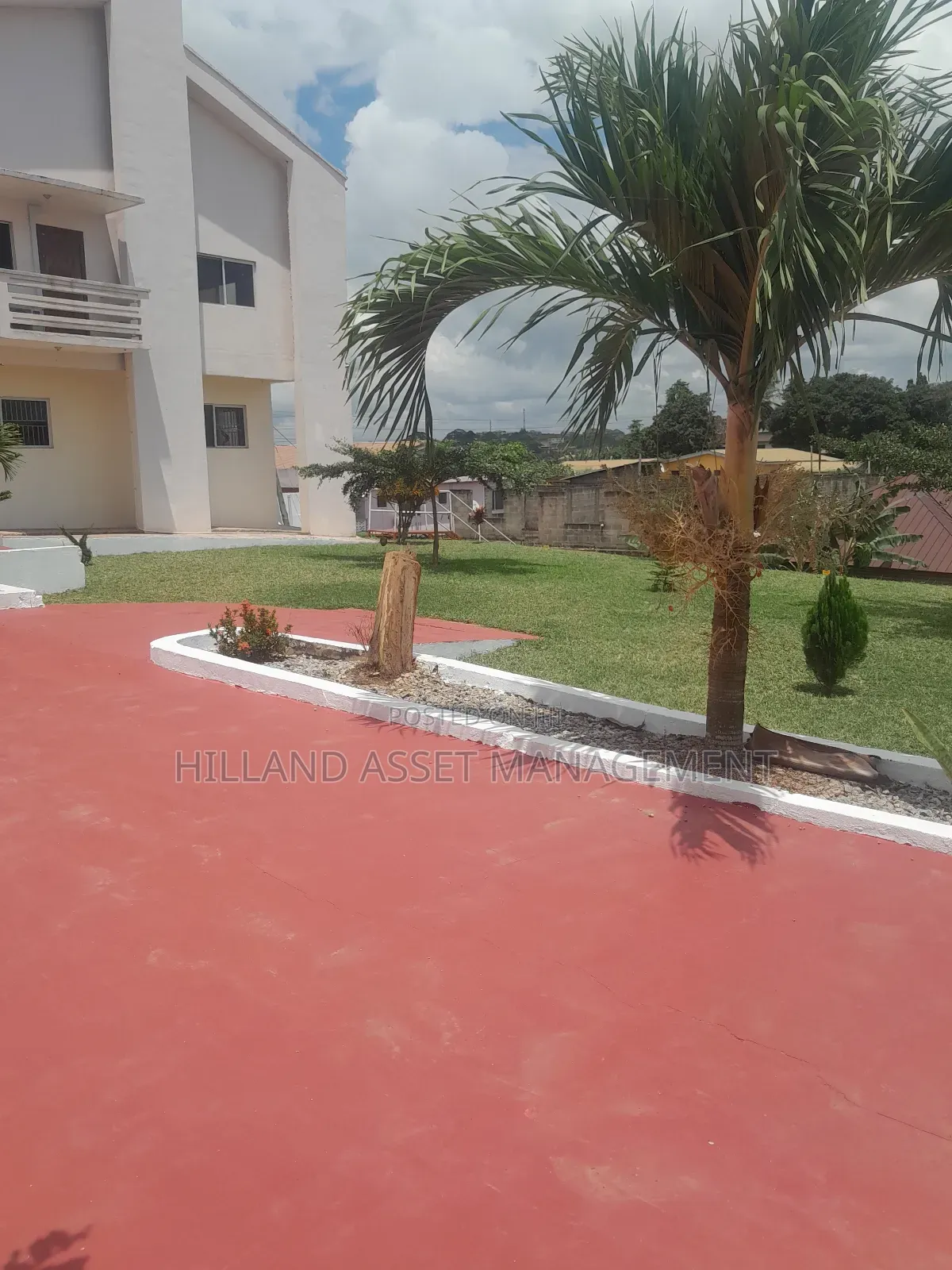 8bdrm House in Takoradi for sale