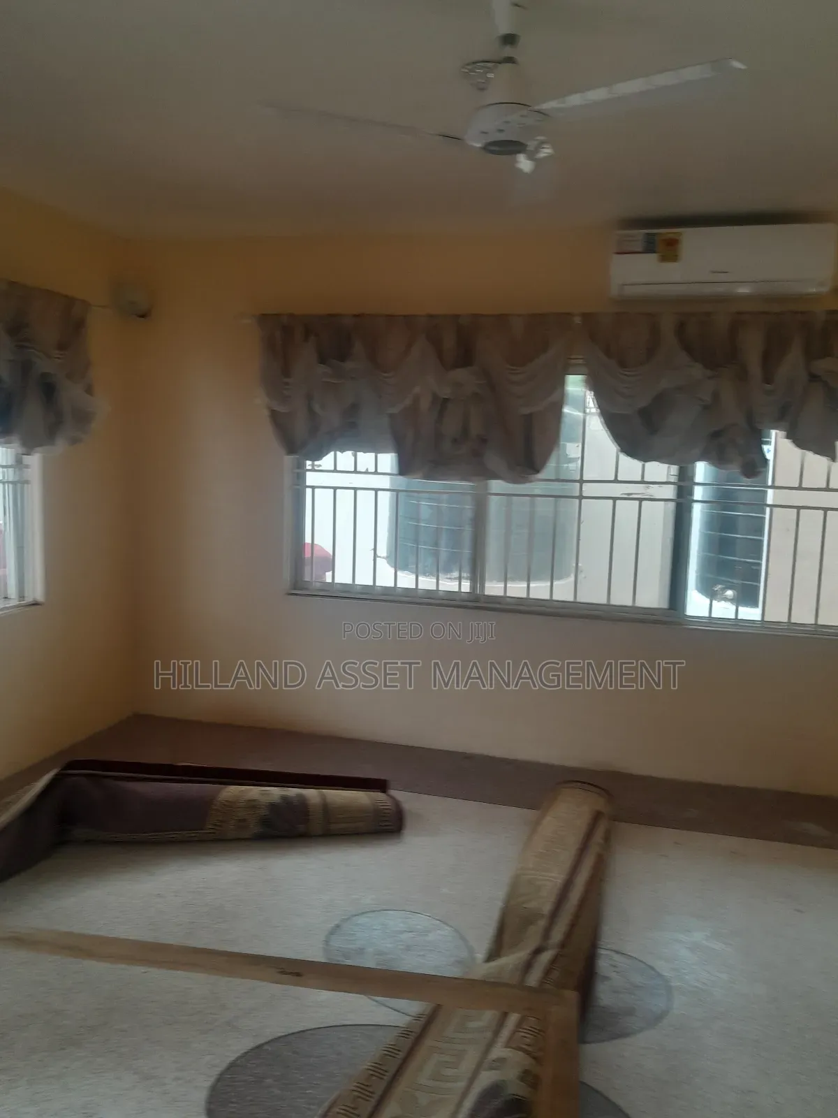 8bdrm House in Takoradi for sale