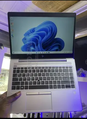 Laptop HP EliteBook 745 G6 16GB AMD Ryzen 7 SSD 256GB