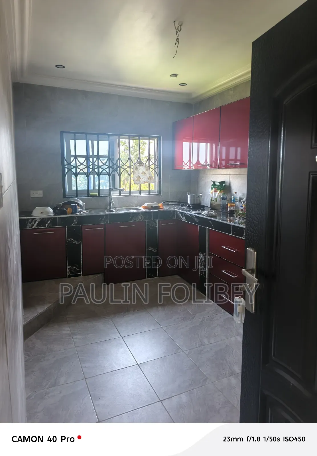 2bdrm Apartment in Dg Property, Ablekuma for rent