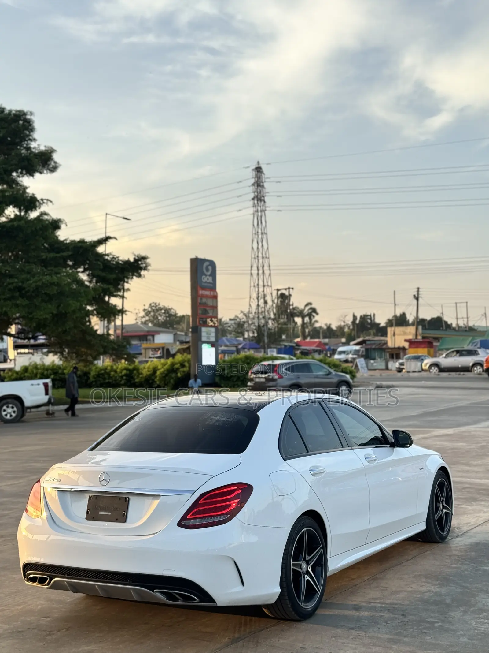 Mercedes-Benz C43 4Matic Sedan AWD (3.0L V6 9AM) 2017 White