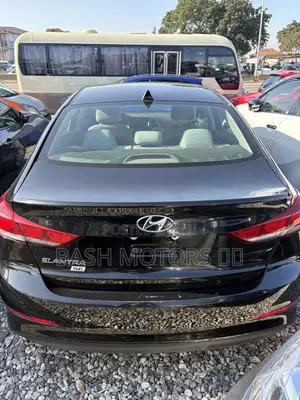 Hyundai Elantra 2017 Black