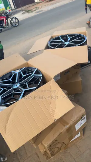 Camry Rims Set