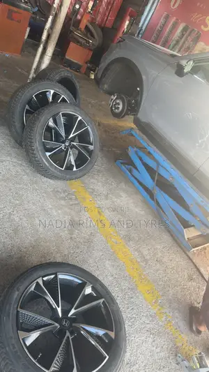 2022 CRV Rims Set