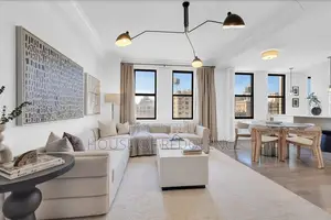 Interior Decor