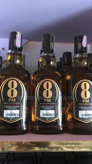 8pm Whisky -375ml