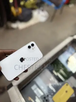 Apple iPhone 12 64 GB White
