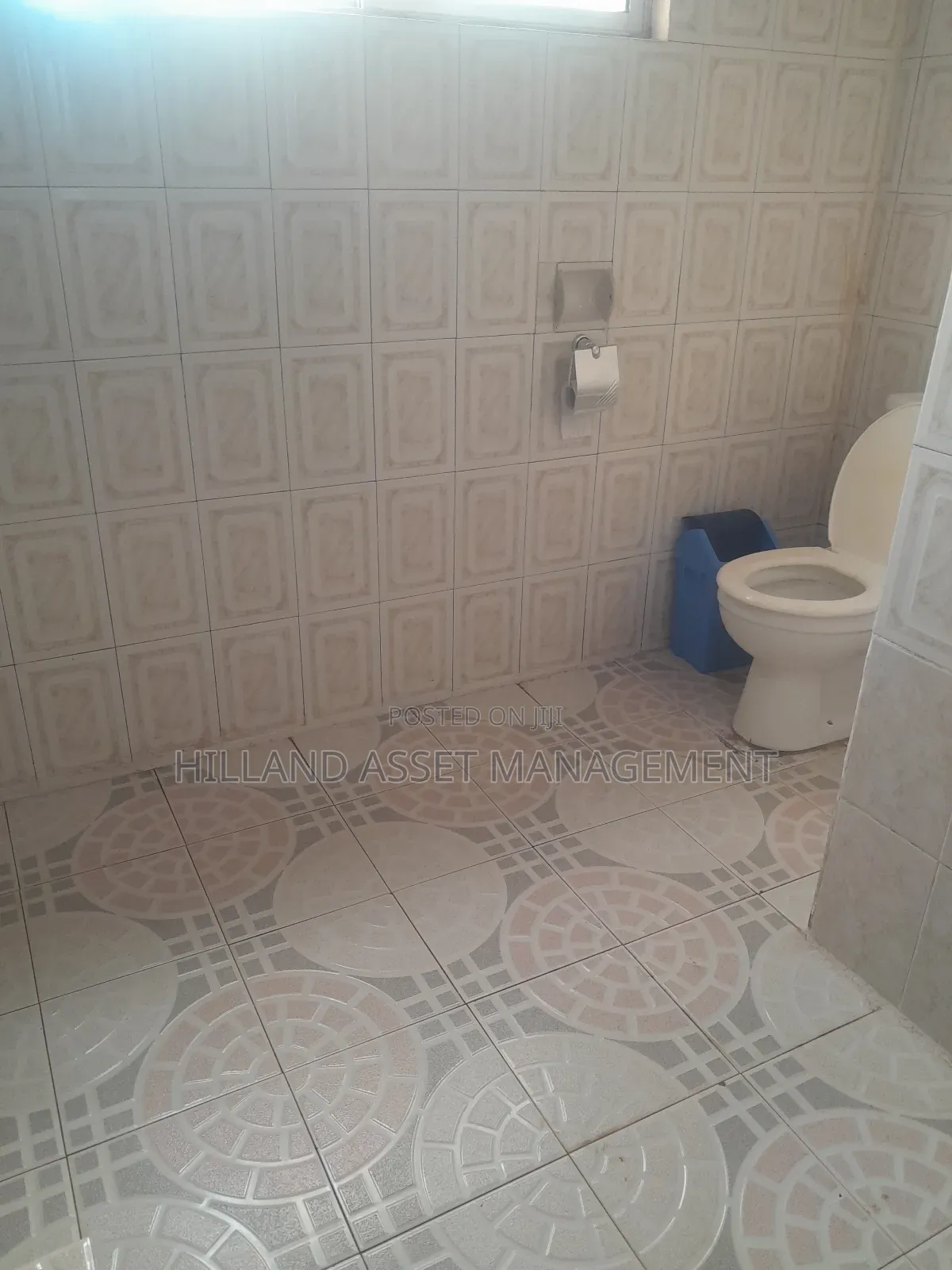 8bdrm House in Takoradi for sale