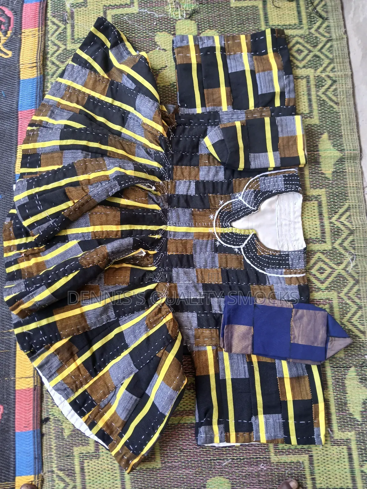 Qquality Handwoven Smocks