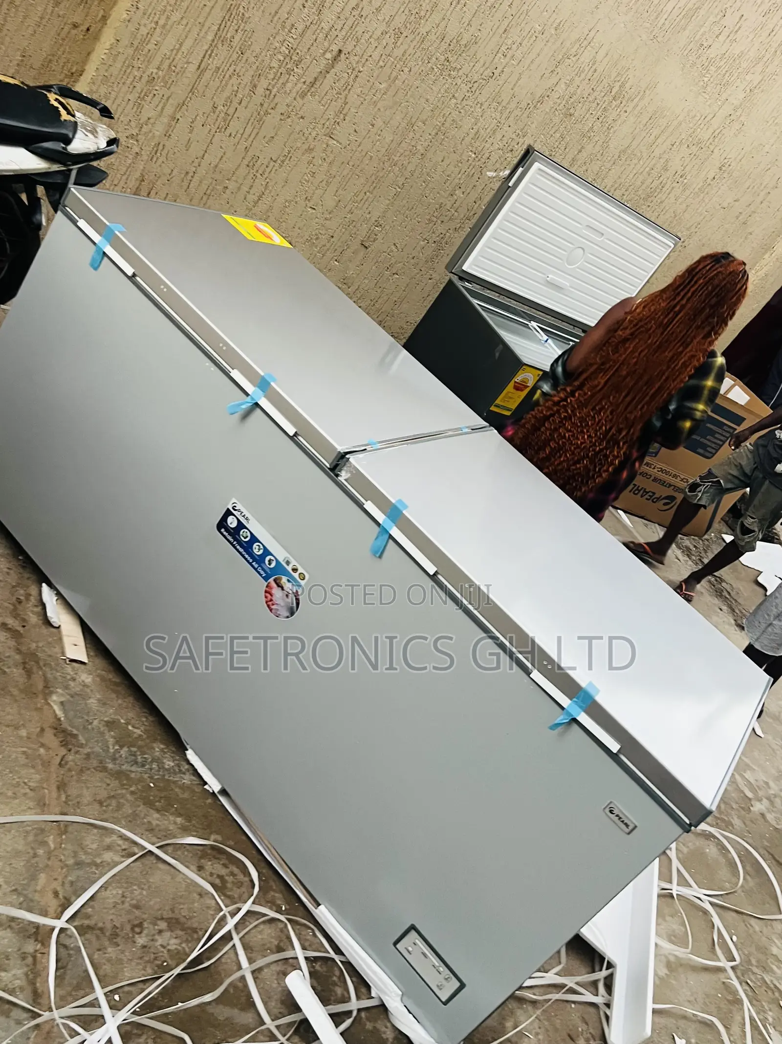 Super Good Pearl Grey Doubledoor PCF-9100-1a Chestfreezer