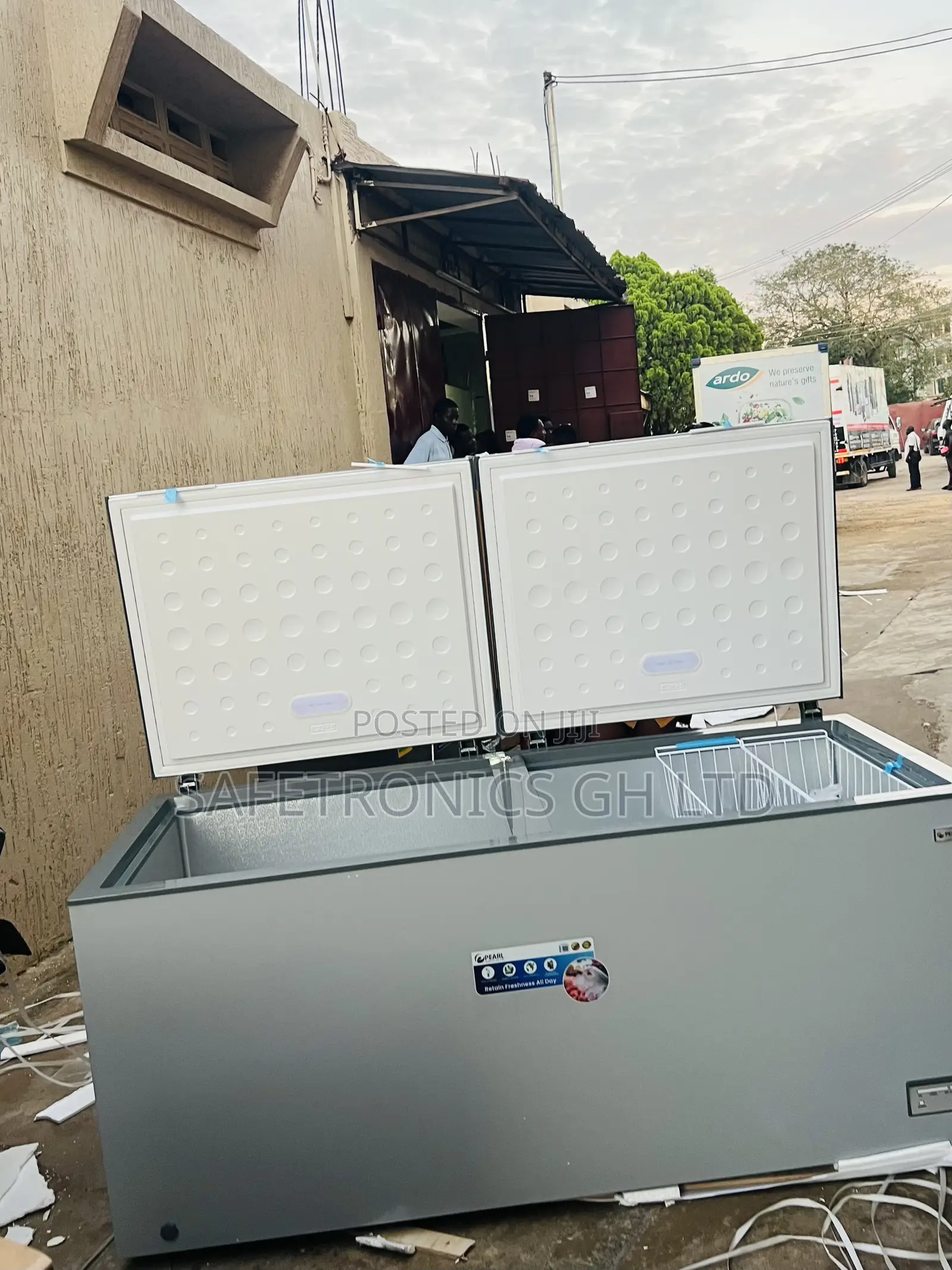 Kindly Buy Grey Pearl Doubledoor PCF-9100-1a 708l Freezer
