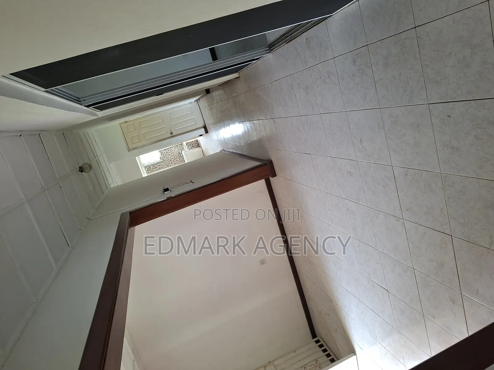 4bdrm House in West Land, Police Station for sale