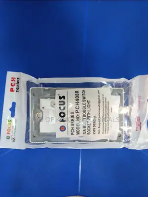 Focus 13a Double Socket With Light Indicator.