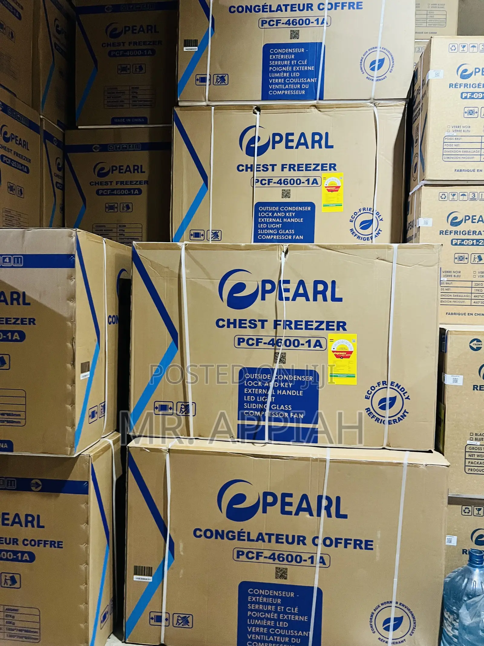 Unique Design Pearl PCF-4600-1a 380ltrs Chest Freezer With Glass Slide