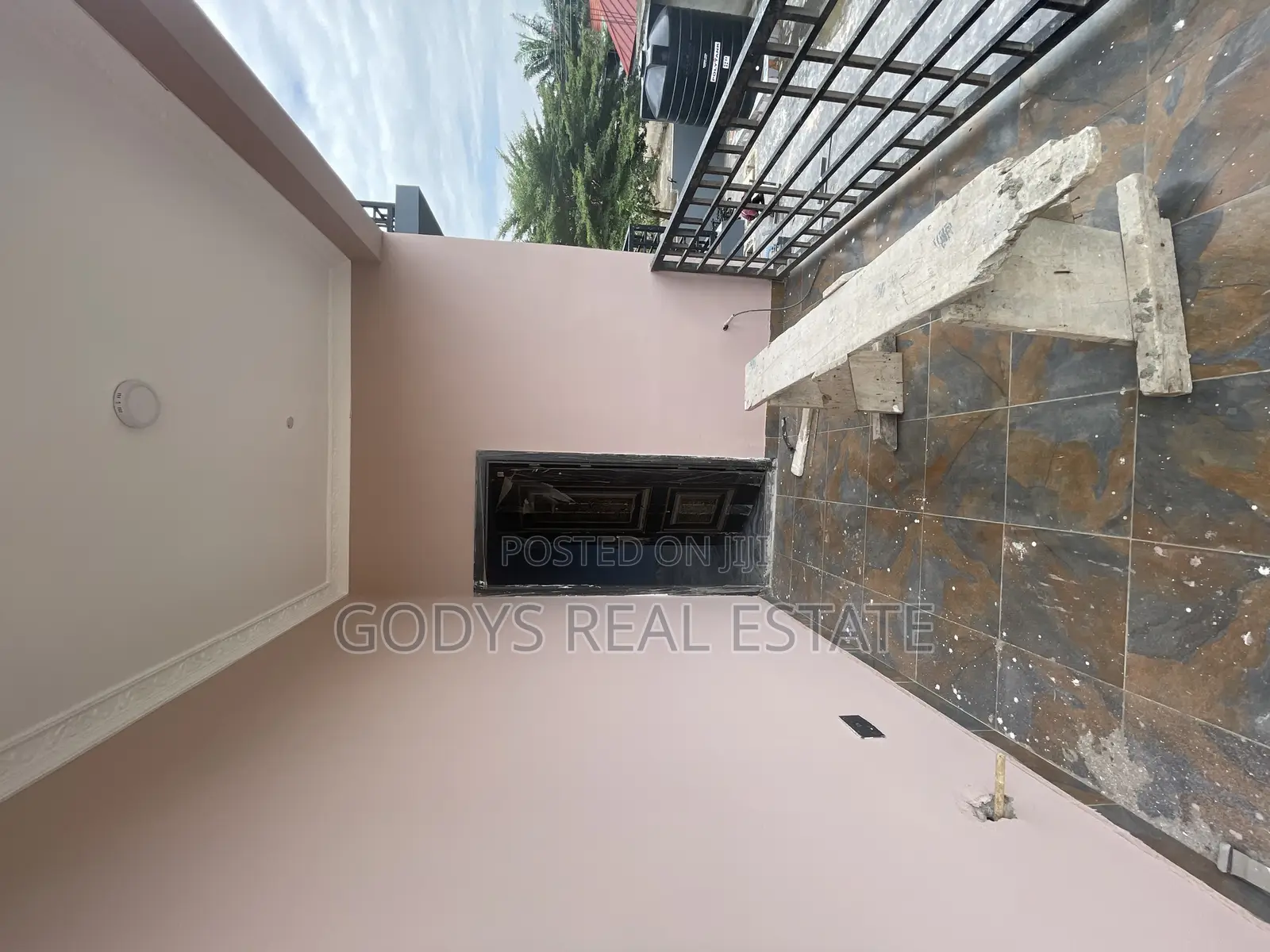 2bdrm Apartment in Obom Road, Kasoa for rent