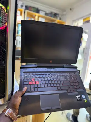 Laptop HP 15 16GB HDD+SSD 1T