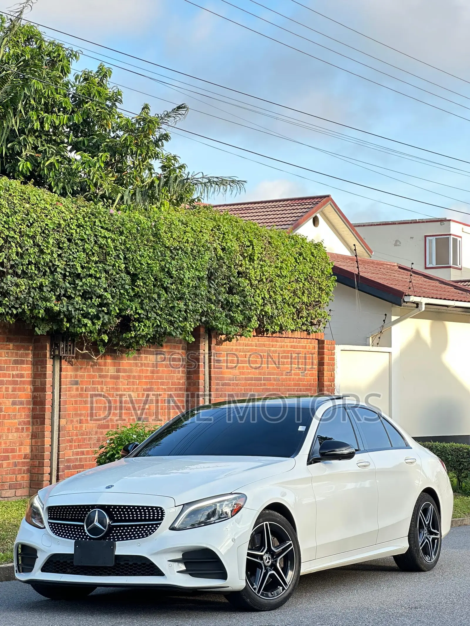 Mercedes-Benz C300 2020 White