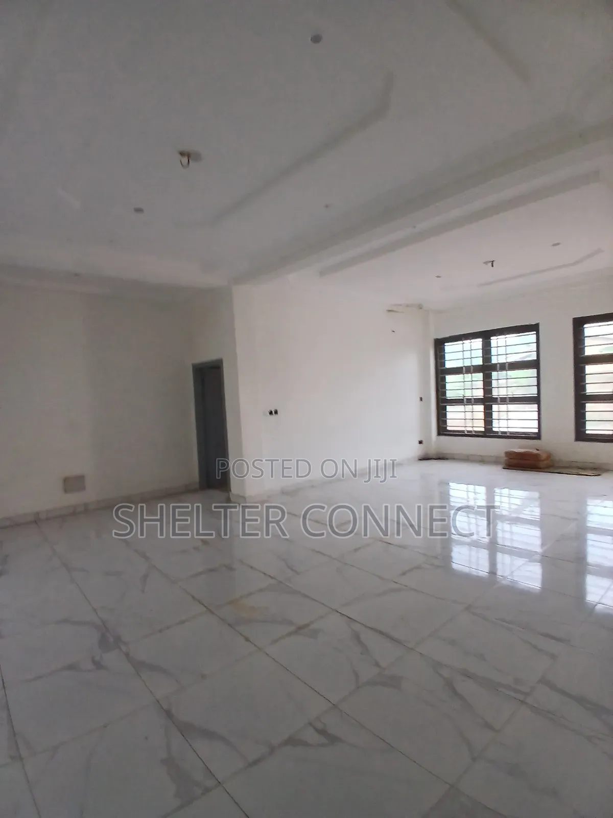 3bdrm Block of Flats in Teiman, Oyarifa for rent