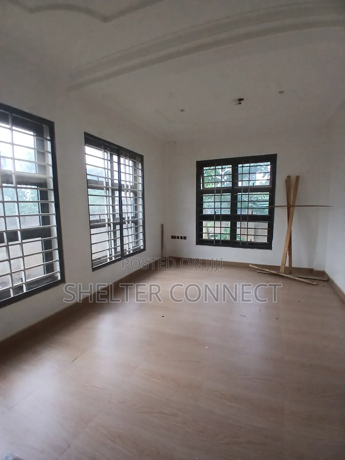 3bdrm Block of Flats in Teiman, Oyarifa for rent