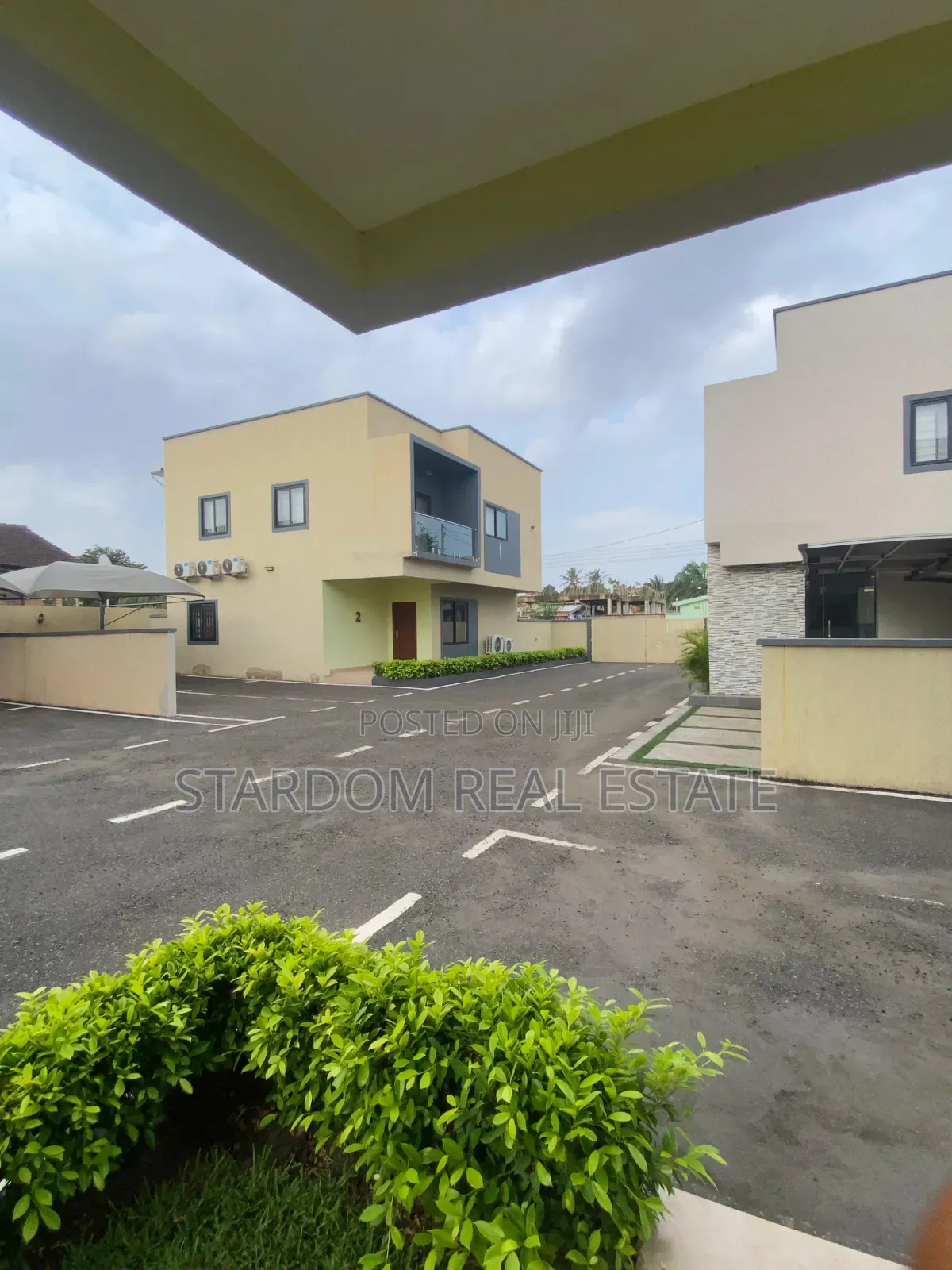 3bdrm Townhouse / Terrace in Agbogba for rent