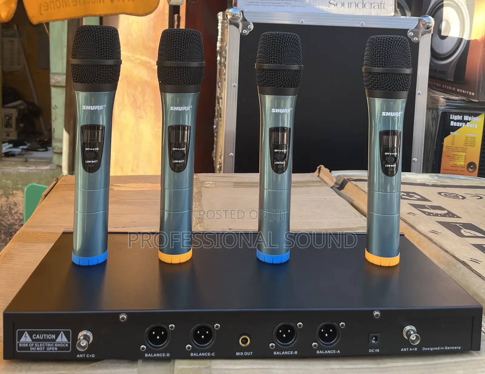 Shure Briefcase 4in1