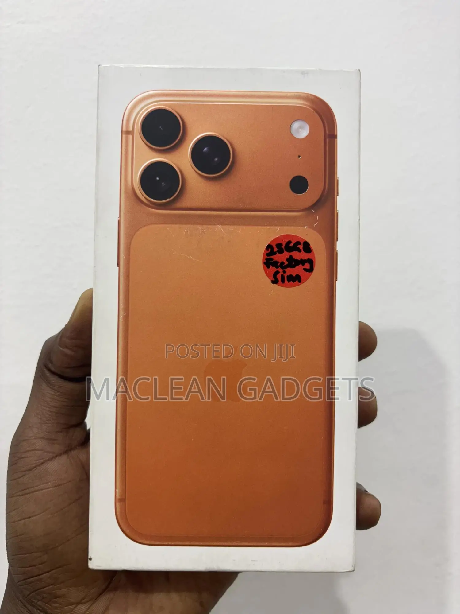 New Apple iPhone 17 Pro Max 256 GB Orange