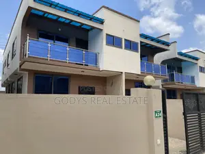 3bdrm Duplex in Godys, Oyarifa for sale