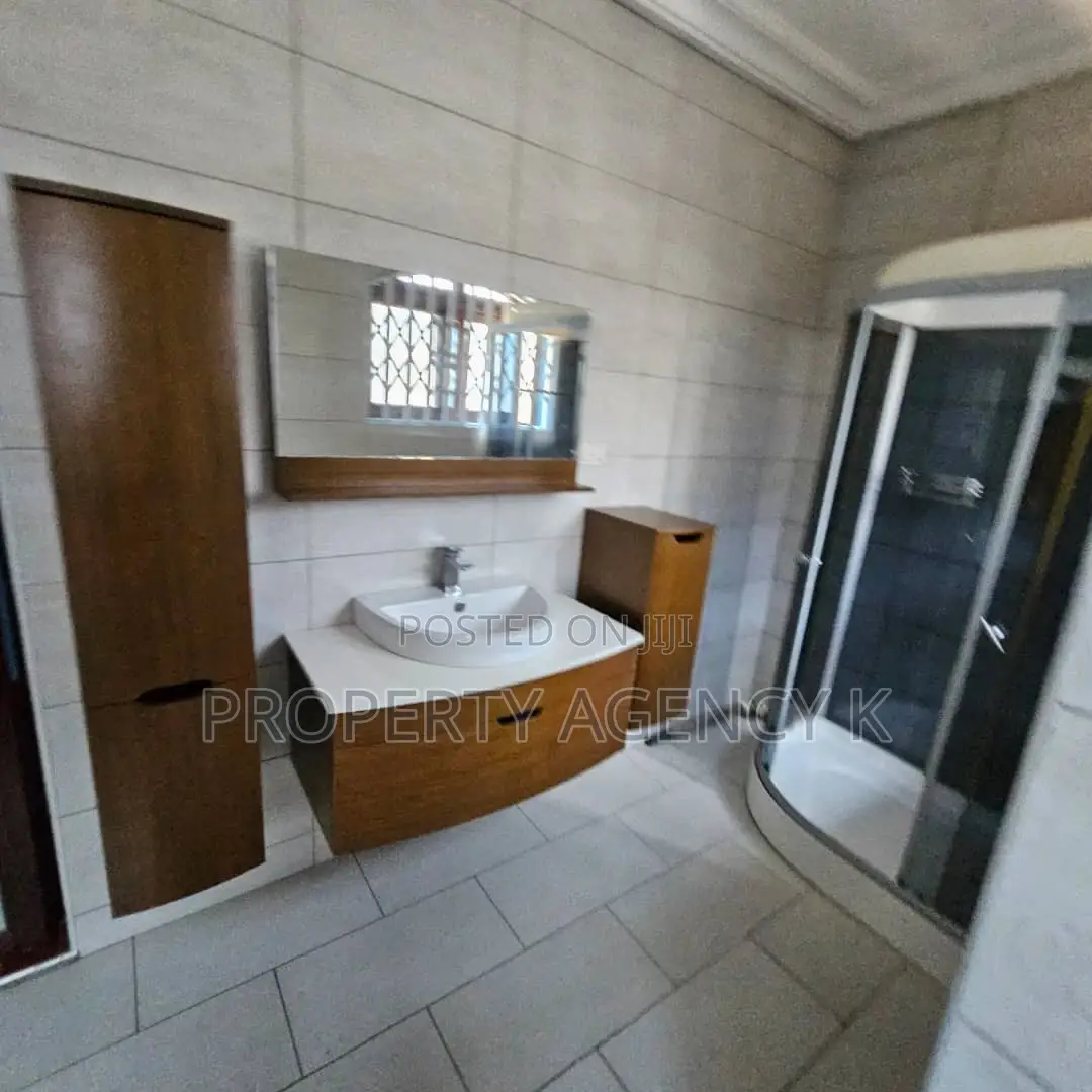 8bdrm Mansion in Kff, Ga South Municipal for sale