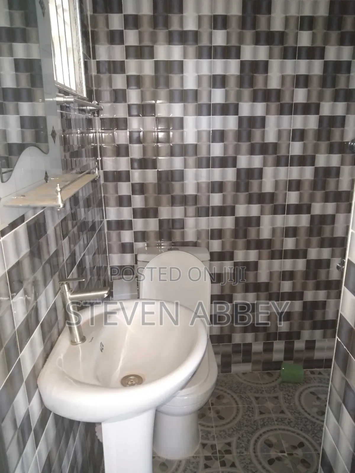 2bdrm Apartment in Adom Agency, Teshie for rent