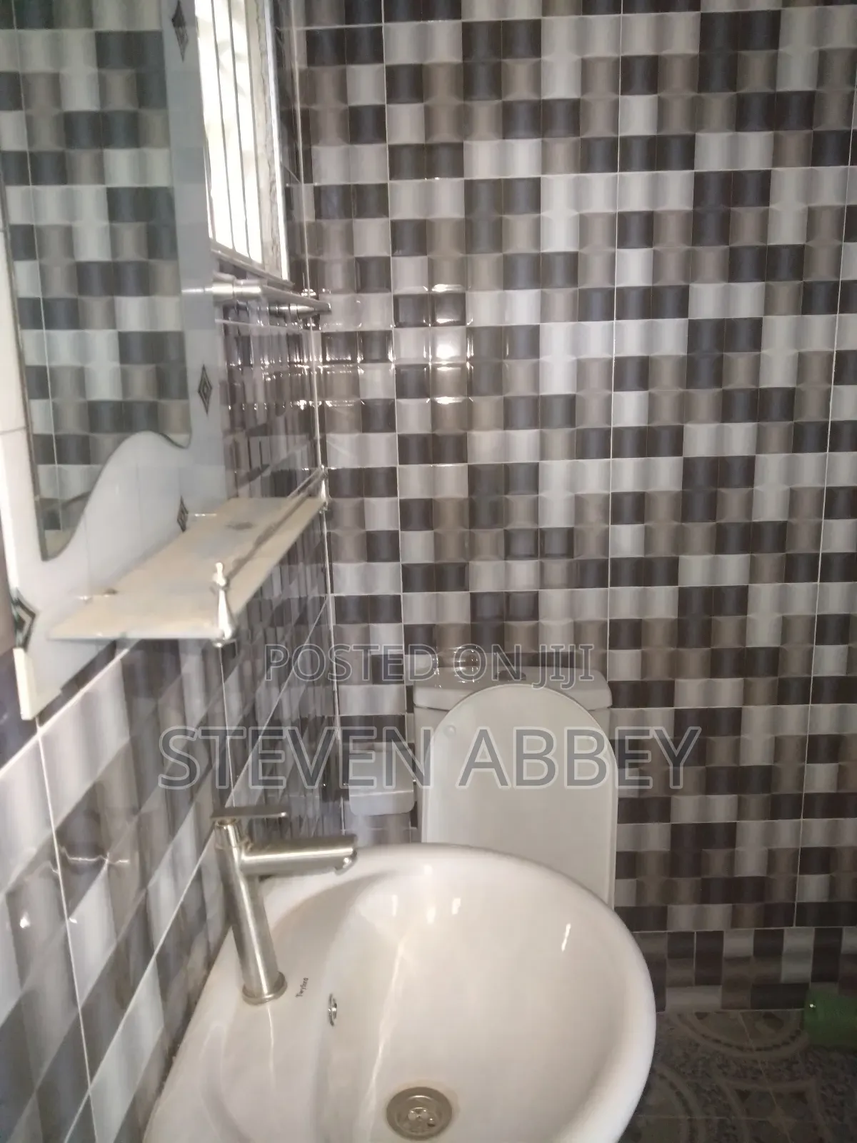 2bdrm Apartment in Adom Agency, Teshie for rent