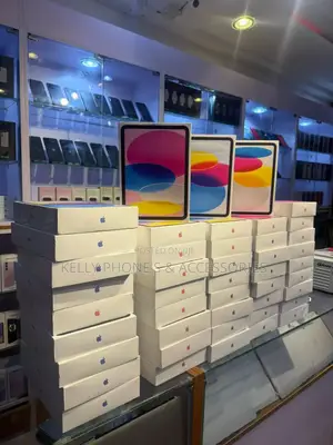 New Apple iPhone 17 256 GB Black