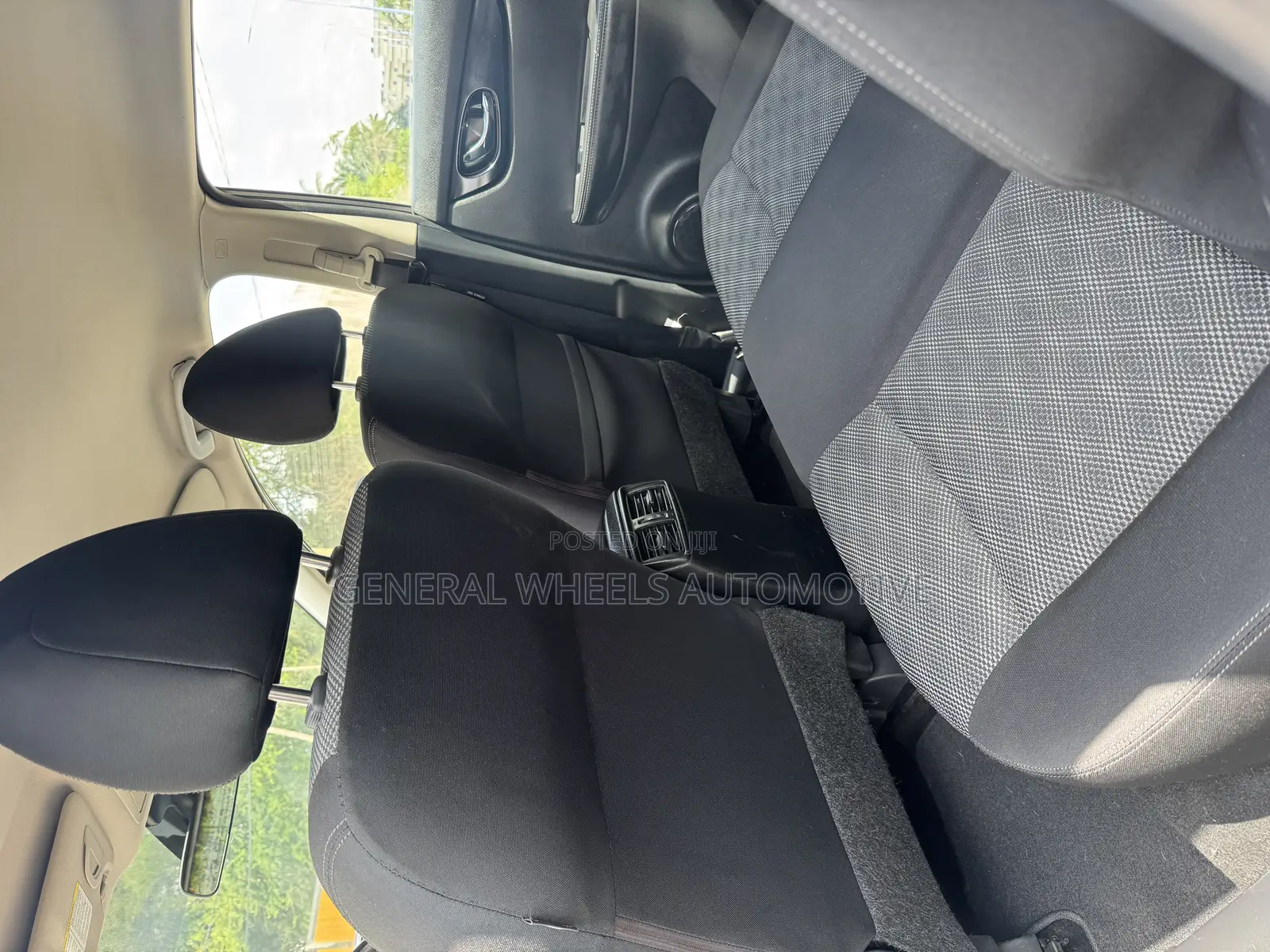 Nissan Rogue S AWD 2019 Gray