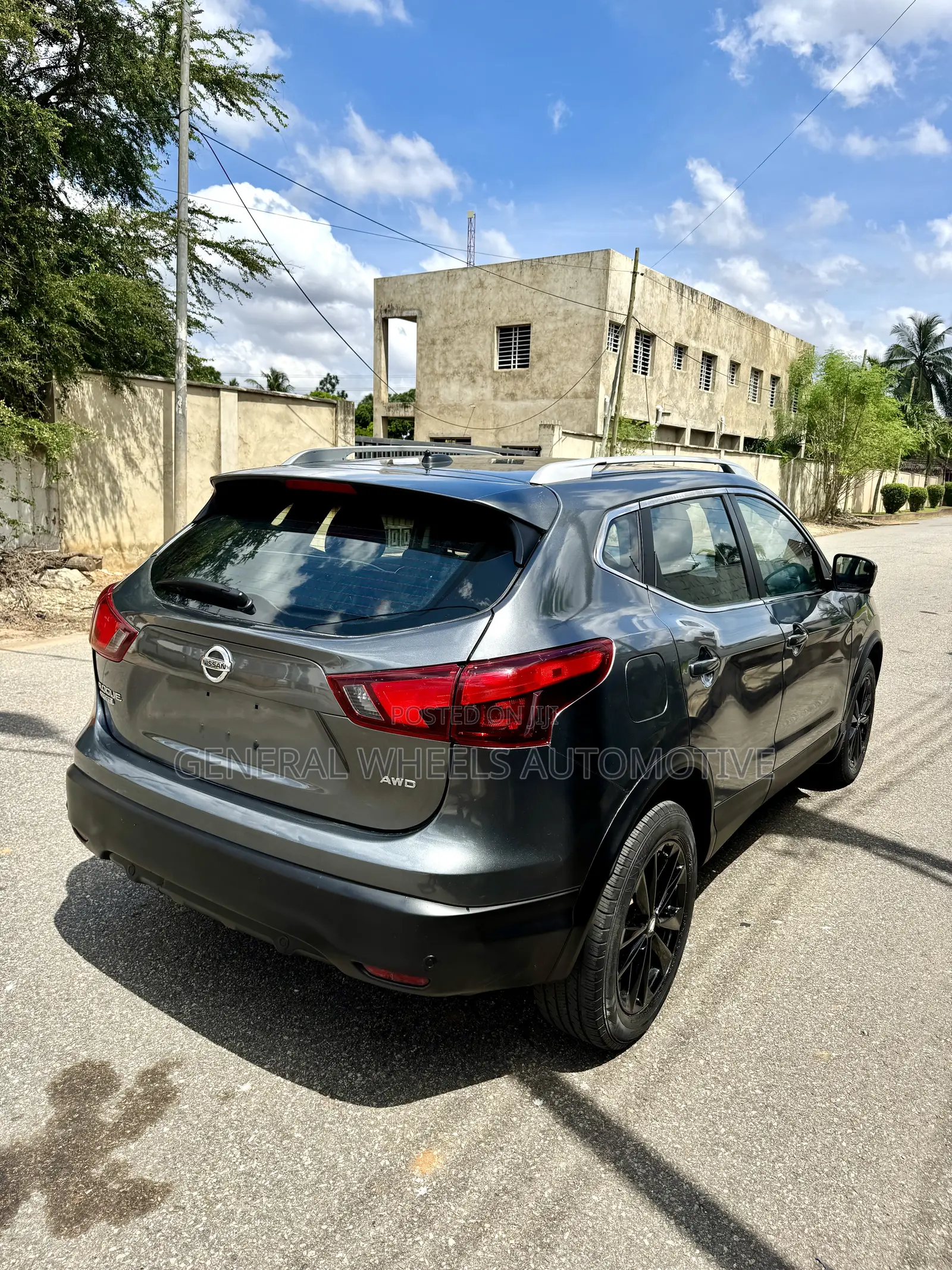 Nissan Rogue S AWD 2019 Gray