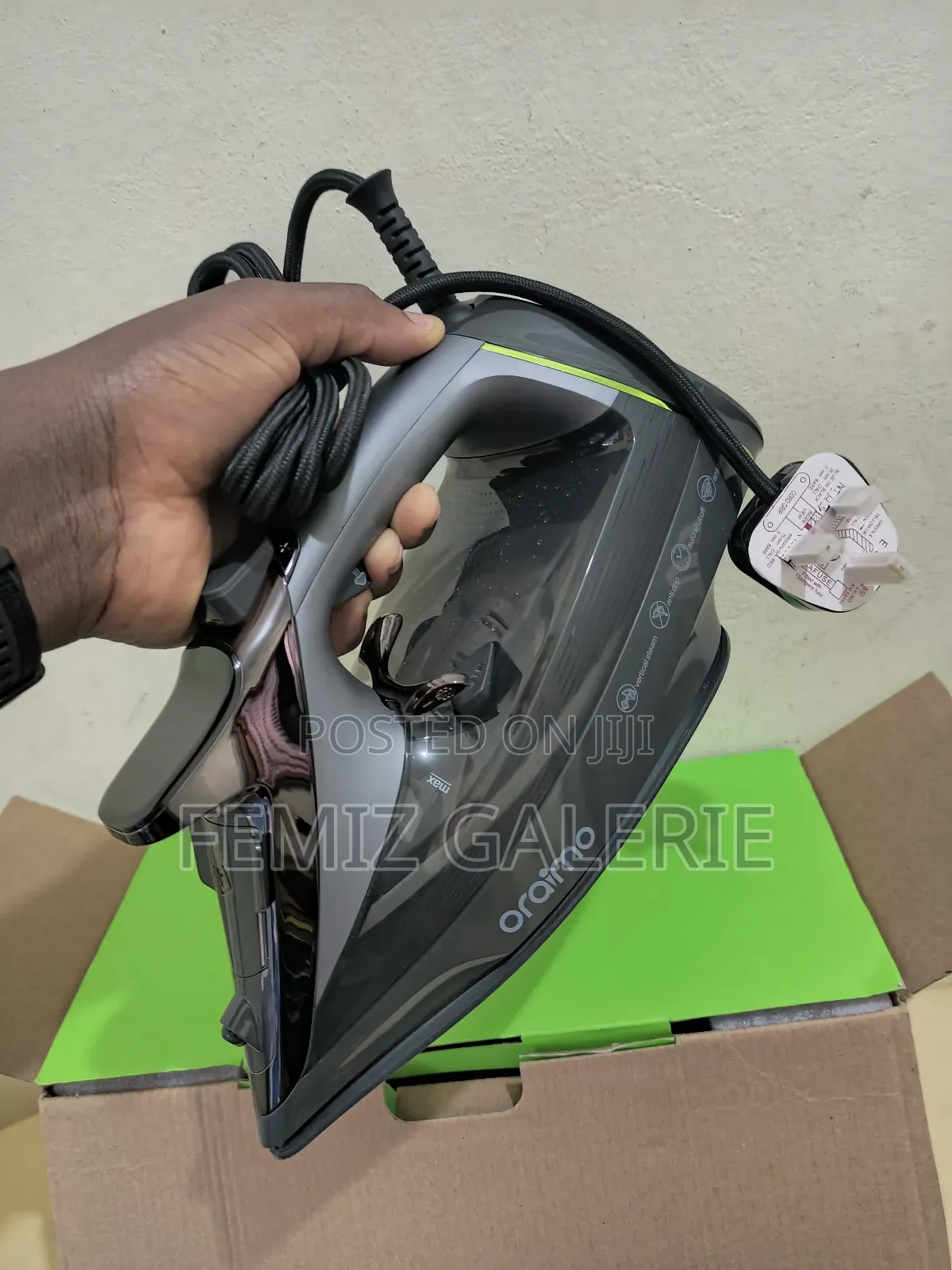 Oraimo Steamcore 2500w Led Display Electric Iron