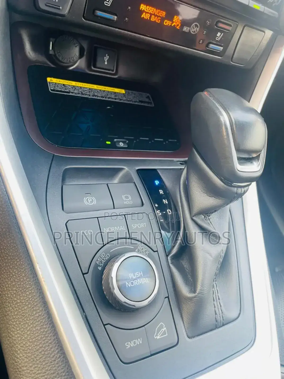 Toyota RAV4 Limited 2021 Gray