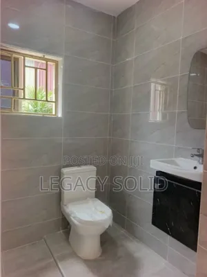 1bdrm Apartment in Legacy  Solid Real, Ledzokuku-Krowor for rent